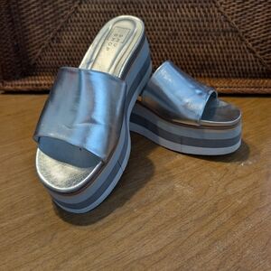 Jade Metallic Silver Platform Slides